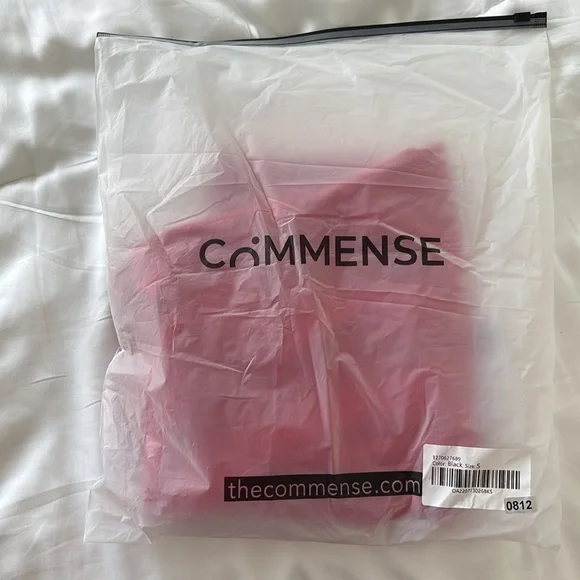 NWT Commense Red V-Neck Sleeveless Short Mini Sheath Dress - Picture 12 of 12